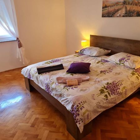 דירות שיבניק Apartman Antea מראה חיצוני תמונה