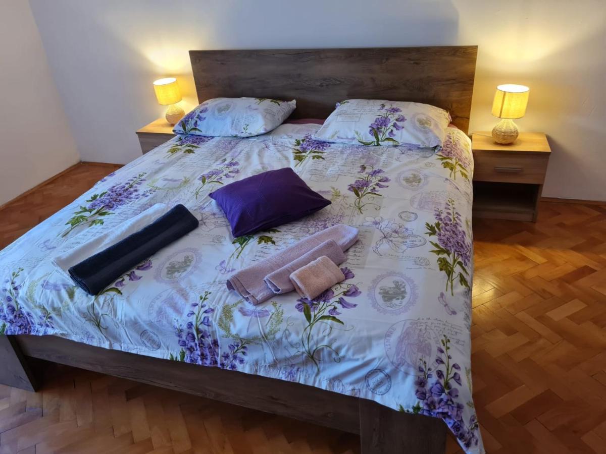 דירות שיבניק Apartman Antea מראה חיצוני תמונה