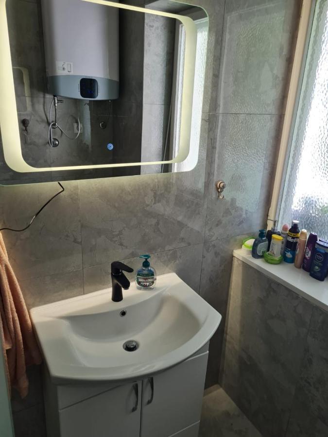 דירות שיבניק Apartman Antea מראה חיצוני תמונה