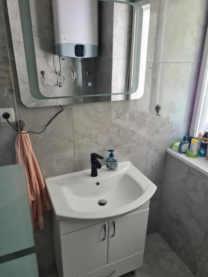 דירות שיבניק Apartman Antea מראה חיצוני תמונה